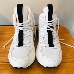 Stella McCartney White Eclypse, blk stripe/bottom-Excellent condition Sz 39 🎉